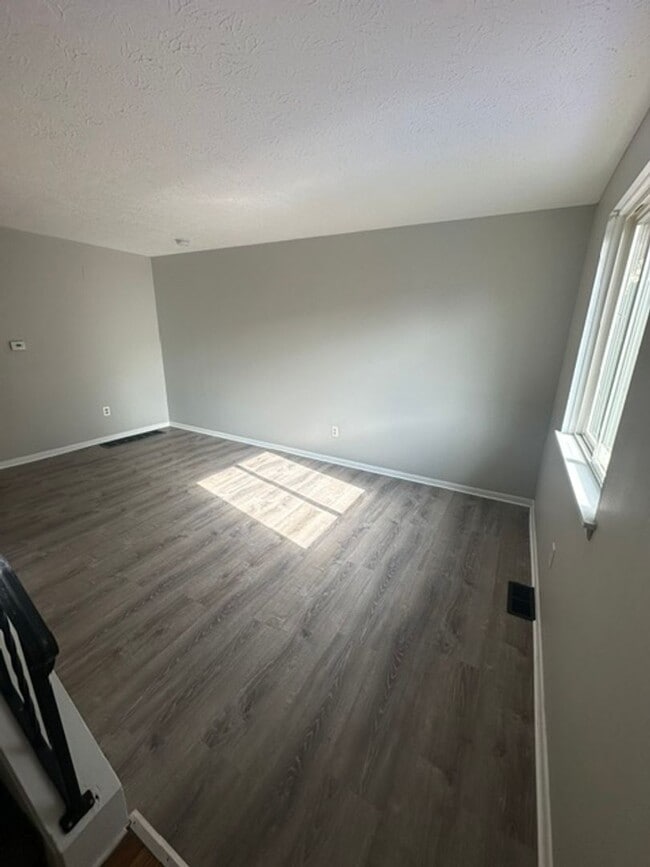 1694 St Paul St in Rochester, NY - Building Photo - Building Photo
