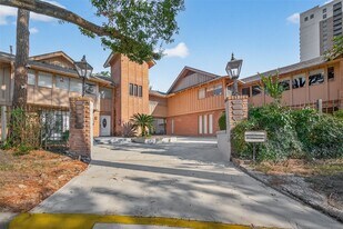 6307 Crab Orchard Rd in Houston, TX - Building Photo