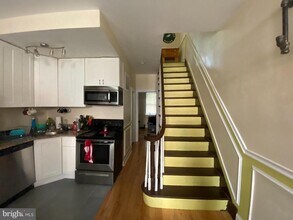 1440 N Dover St in Philadelphia, PA - Building Photo - Building Photo