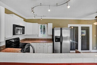 1129 NW 7th Terrace in Fort Lauderdale, FL - Building Photo - Building Photo