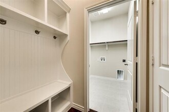 916 Lake Sierra Wy in Little Elm, TX - Building Photo - Building Photo