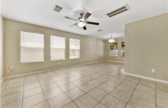 2106 Tomlinson Trail Dr in Houston, TX - Building Photo - Building Photo