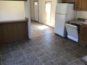 220 Moses Ln in Royalton, VT - Building Photo - Building Photo