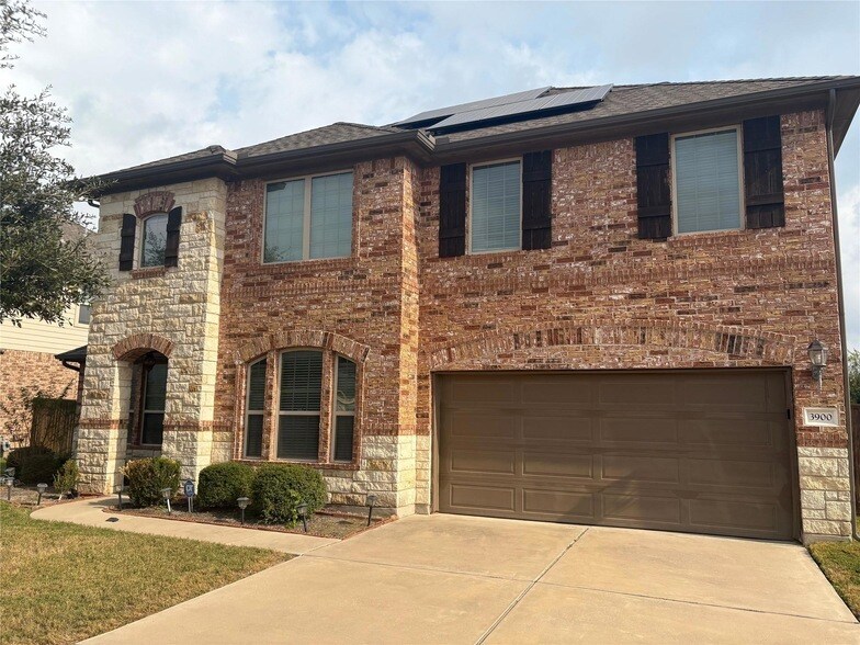 3900 Crispin Hall Ln in Pflugerville, TX - Foto de edificio