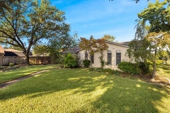 2733 Biloxi Ln in Mesquite, TX - Building Photo - Building Photo