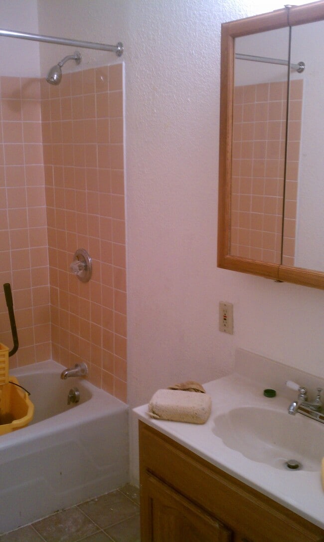 94 E Alvord St, Unit 94, Unit 94