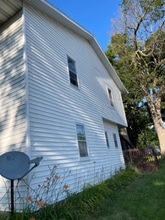 350 W Adams St in Platteville, WI - Building Photo - Building Photo