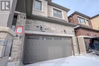 68 Granka St in Brantford, ON - Building Photo - Building Photo