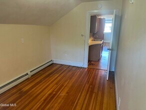 575 Western Ave in Albany, NY - Building Photo - Building Photo