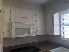 5 Anita Ln in Wichita Falls, TX - Building Photo - Building Photo