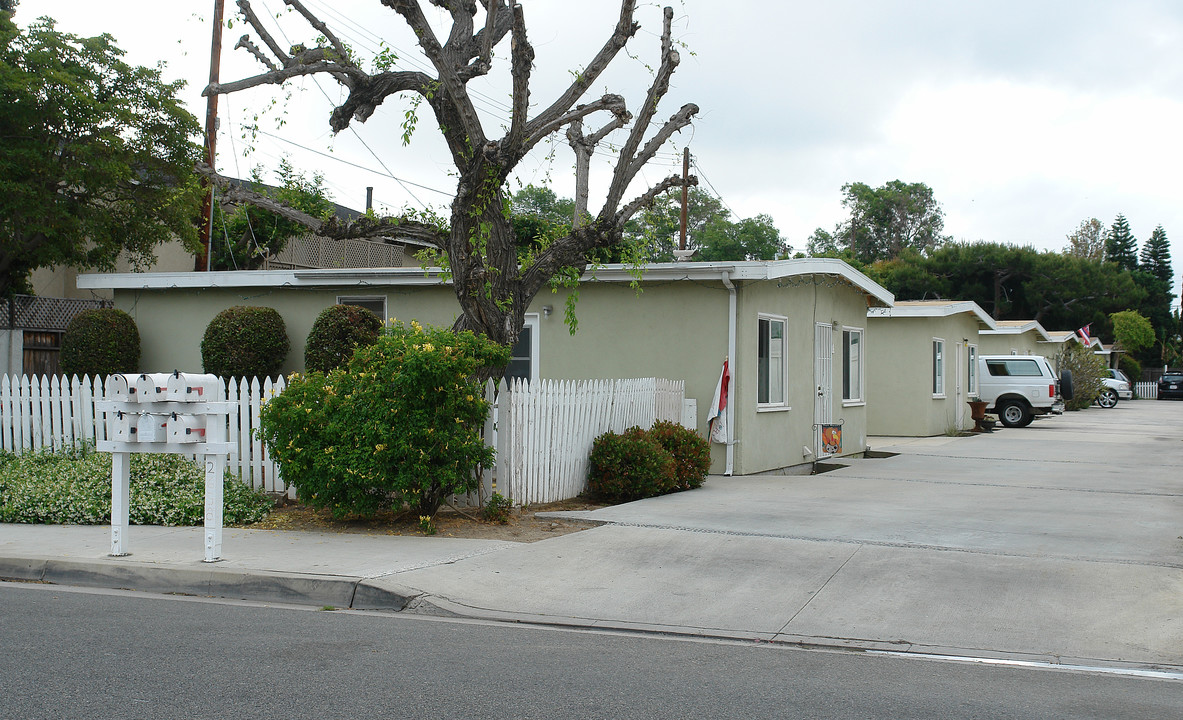 2658 Santa Ana Ave in Costa Mesa, CA - Building Photo