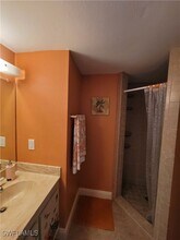 1170 Lake McGregor Dr in Ft. Myers, FL - Building Photo - Building Photo