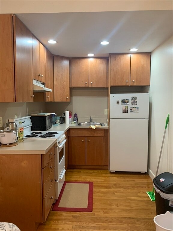 907 Beacon St in Boston, MA - Building Photo - Building Photo