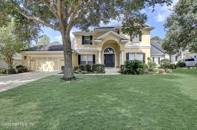 1761 Highland View Dr