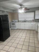 1900 19th St S in St. Petersburg, FL - Building Photo - Building Photo