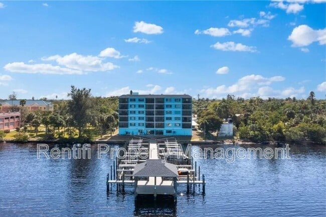 2711 First St in Ft. Myers, FL - Building Photo - Building Photo