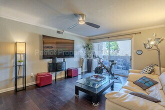 8250 E Arabian Trail in Scottsdale, AZ - Building Photo - Building Photo
