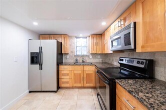 6029 E University Blvd in Dallas, TX - Building Photo - Building Photo