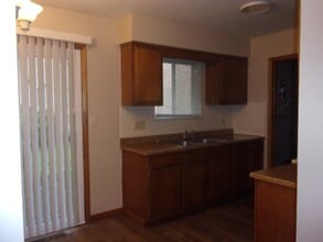 1250 Overbrook Dr in Kent, OH - Building Photo - Building Photo
