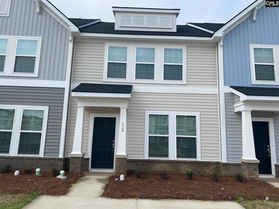 228 Bluewing Dr in Columbia, SC - Building Photo