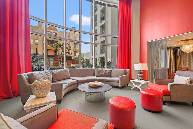 The Huxley in West Hollywood, CA - Foto de edificio - Building Photo