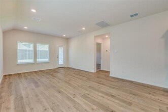 563 Minnie Ln in Pilot Point, TX - Building Photo - Building Photo