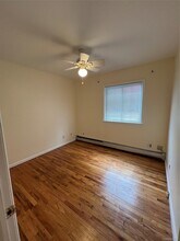 196-15 Hillside Ave. in Queens, NY - Building Photo - Building Photo