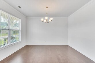 8028 Forest Hills Dr in Spring Hill, TN - Building Photo - Building Photo