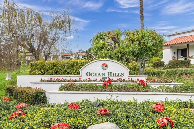 710 Calle Perlino in San Clemente, CA - Building Photo - Building Photo
