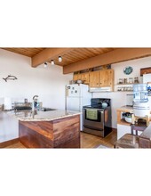 277 Keawe St, Unit Loft Apartment in Hilo, HI - Foto de edificio - Building Photo