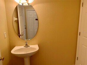 3745 Clubside Pointe Dr in Orlando, FL - Building Photo - Building Photo