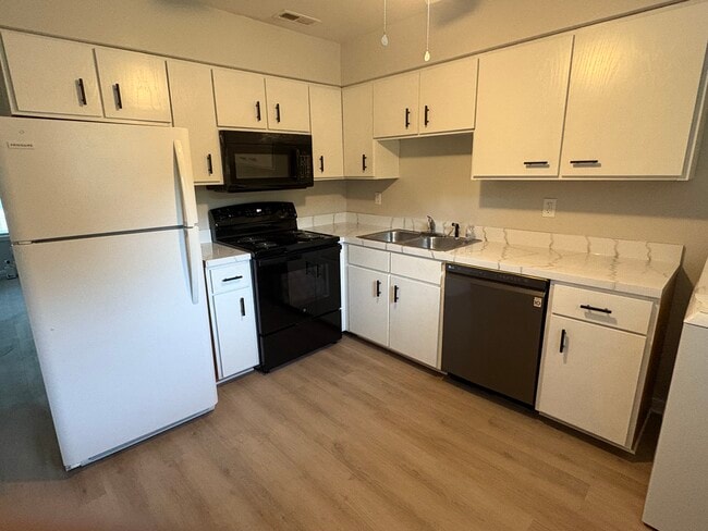 311 N Oceana Blvd