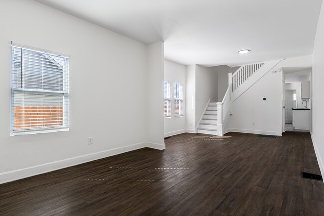 property at 408 E Beecher St