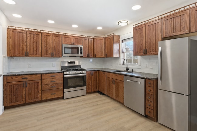 property at 35942 Vinewood St