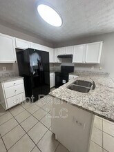 216 Matthew Ln in Jonesboro, GA - Building Photo - Building Photo