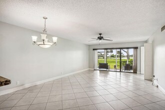 2900 SW 22nd Cir in Delray Beach, FL - Foto de edificio - Building Photo