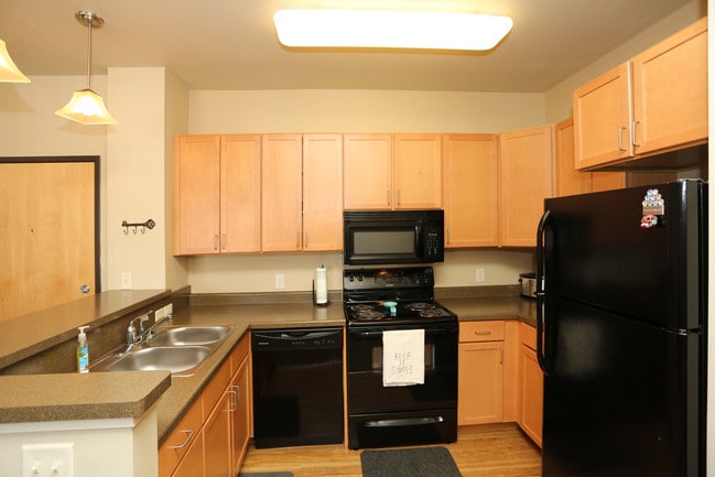 Washington Place in Platteville, WI - Building Photo - Interior Photo