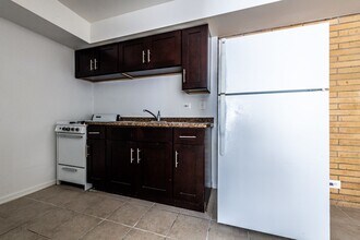 8515 S Green Chicago, IL 60620 in Chicago, IL - Building Photo - Building Photo