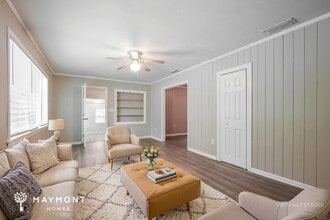 307 Willard Ave in Fruitland Park, FL - Foto de edificio - Building Photo