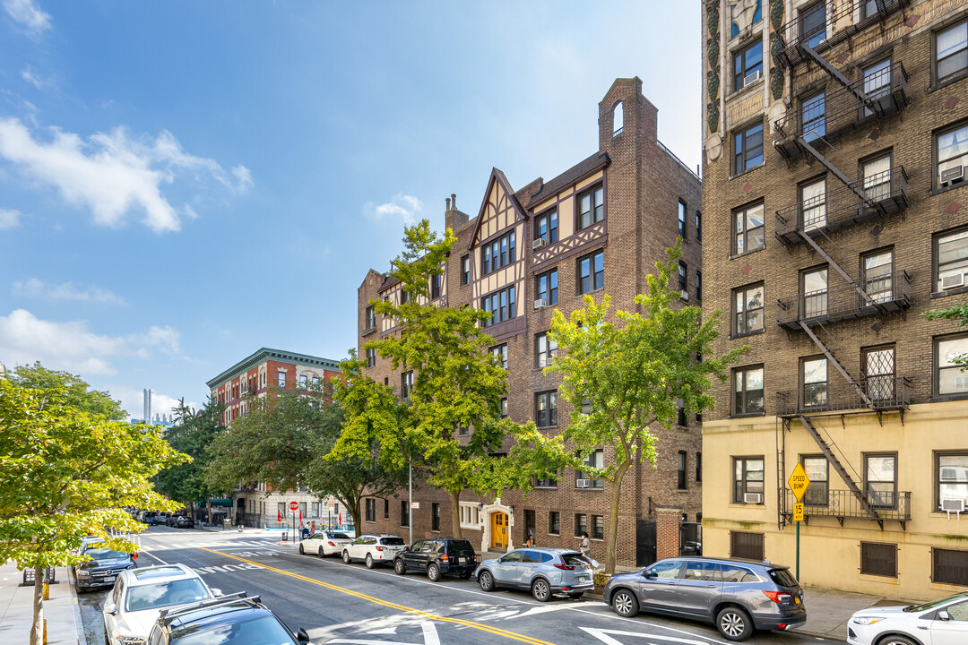 Claremont LaSalle in New York, NY - Building Photo