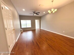 621 Southbranch Dr in Jacksonville, FL - Building Photo - Building Photo