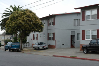 471 Taylor Ave in San Bruno, CA - Foto de edificio - Building Photo