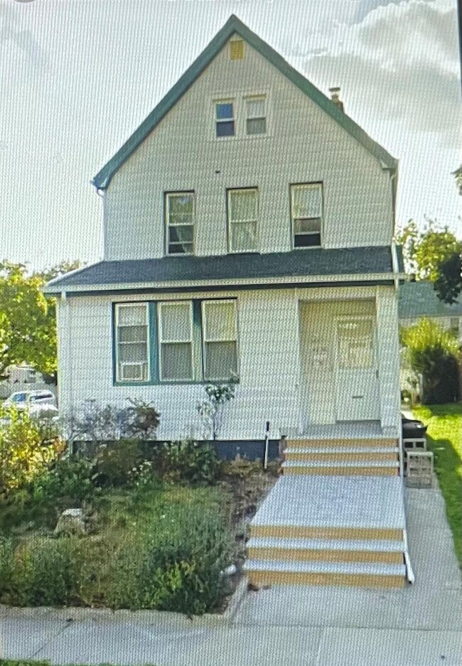 property at 48-60-60 206th St