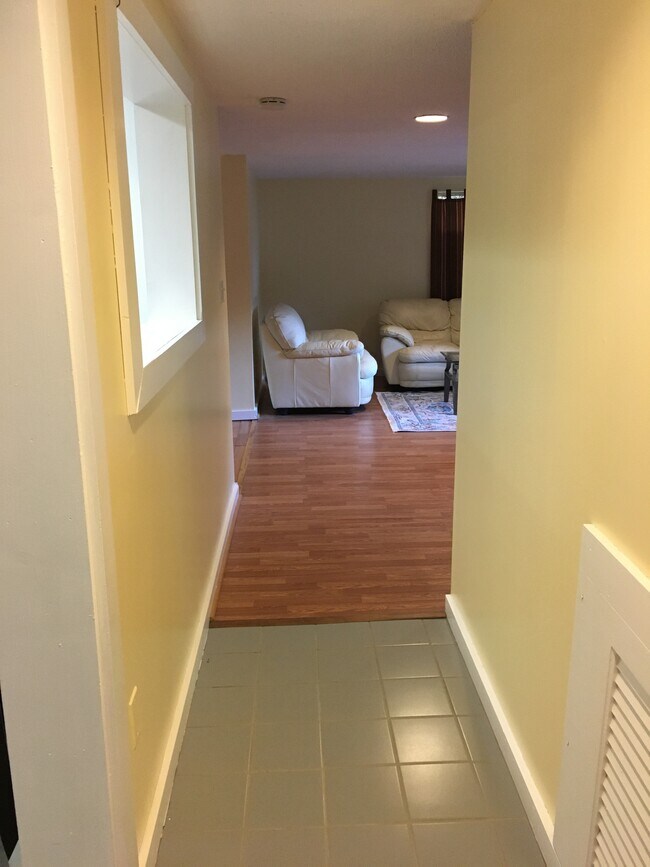 668 Lowell St Rentals in Carlisle, MA