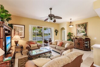 6821 Sterling Greens Dr in Naples, FL - Building Photo - Building Photo