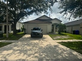 2161 Jessa Dr in Kissimmee, FL - Building Photo