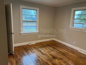 1328 S Franklin St in Rocky Mount, NC - Building Photo - Building Photo