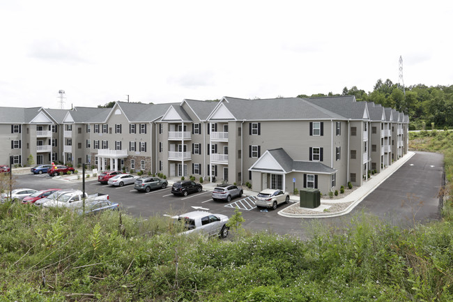 Bethel Square Senior Apartments in Bethel Park, PA - Building Photo - Building Photo