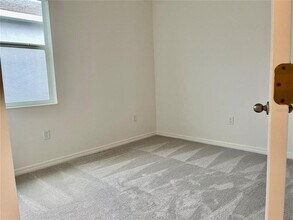 2334 White Cedar Wy in Haines City, FL - Building Photo - Building Photo