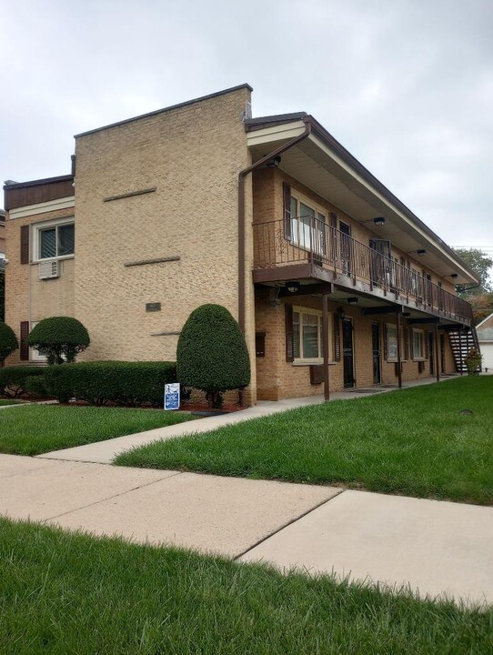 8633 S Maryland Ave in Chicago, IL - Foto de edificio